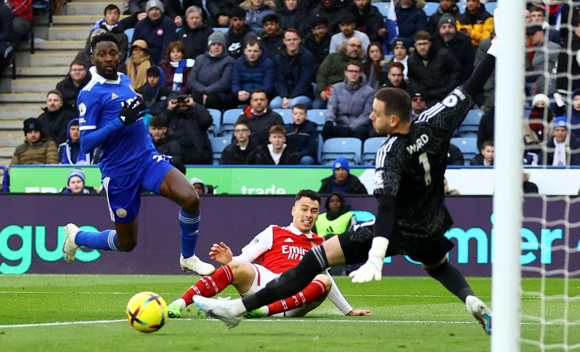 对手手中抢 对手手中抢