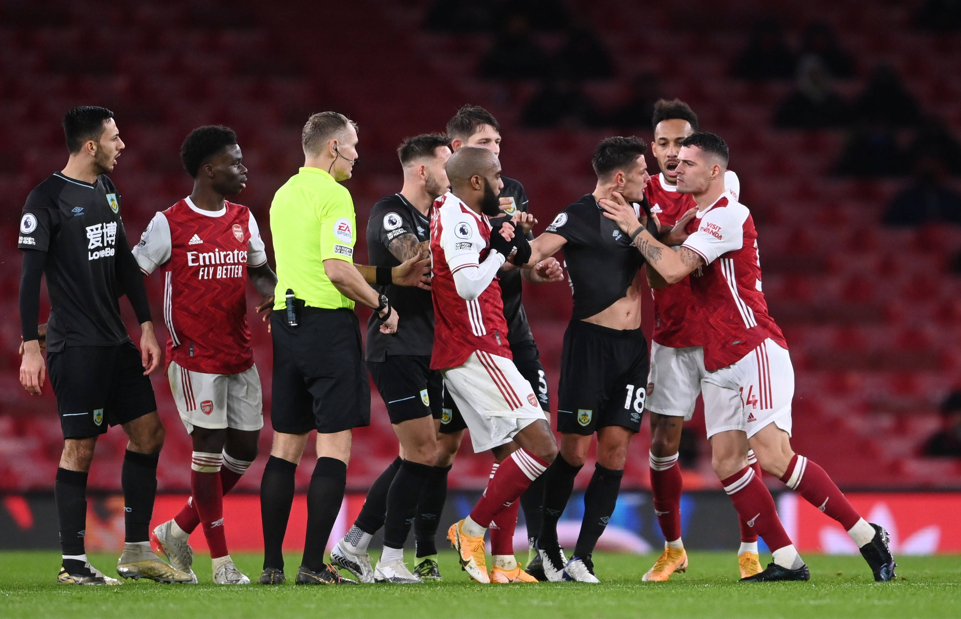 战还在后面 战还在后面