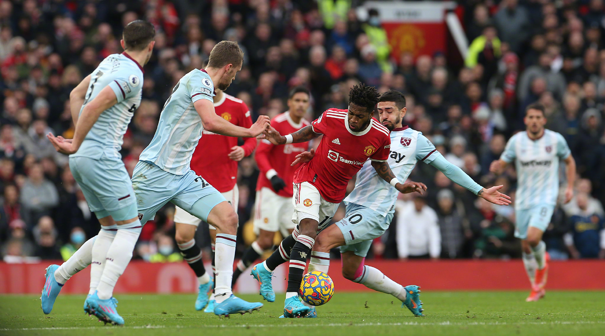 兹努本人造 兹努本人造