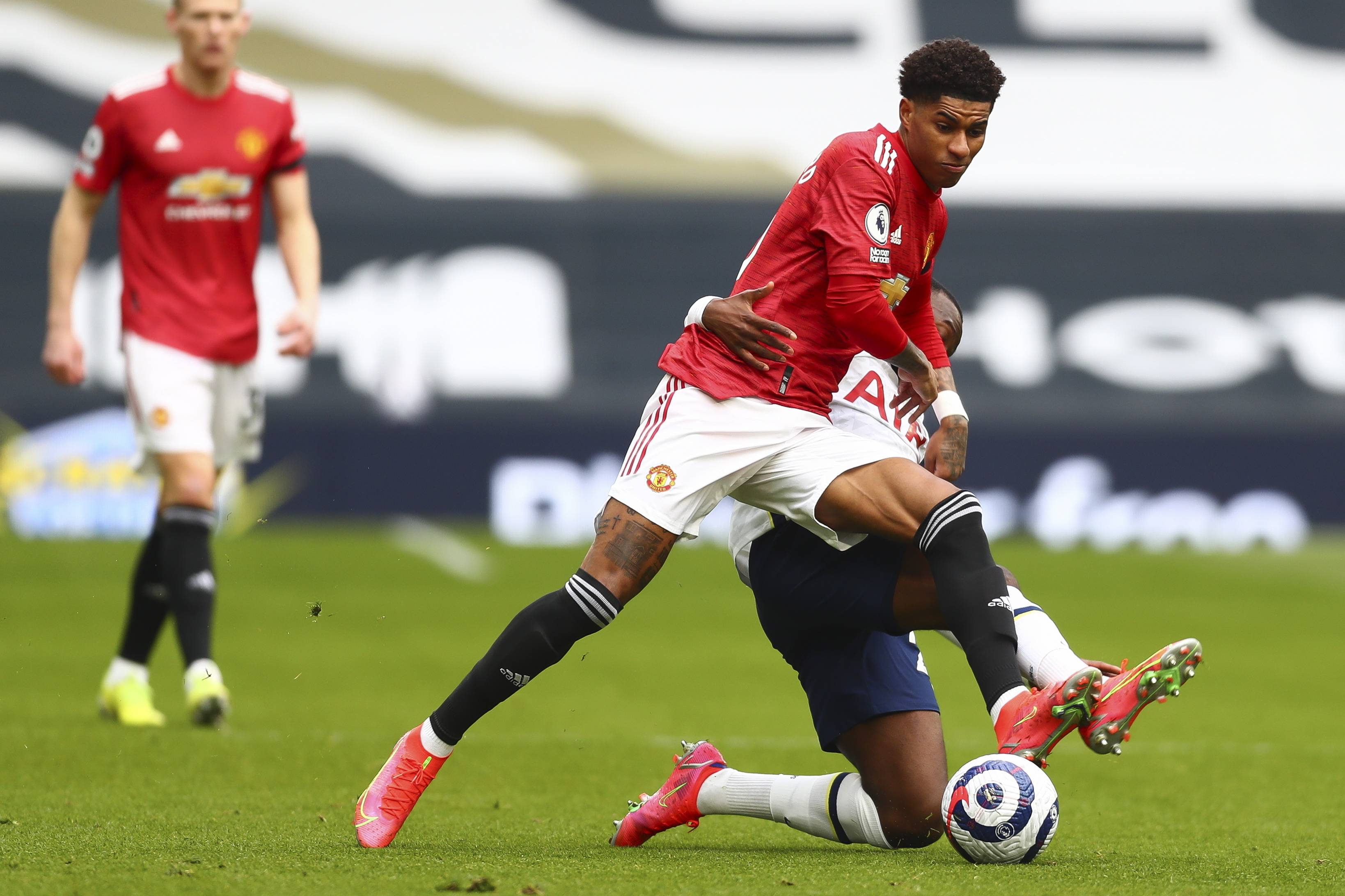 际舞台上扬 际舞台上扬