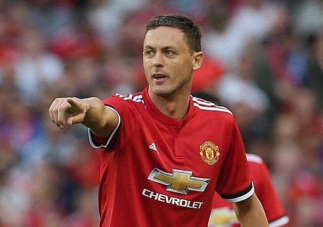 足球水平的 足球水平的